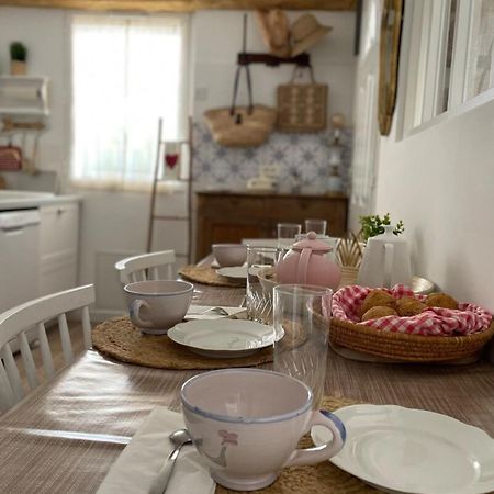 Charming Air-Conditioned One-Bedroom 150M From Cavaliere Beach Le Lavandou Exteriér fotografie