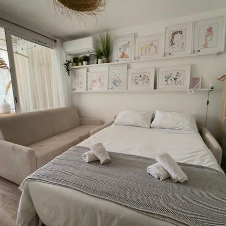 Charming Air-Conditioned One-Bedroom 150M From Cavaliere Beach Le Lavandou Exteriér fotografie