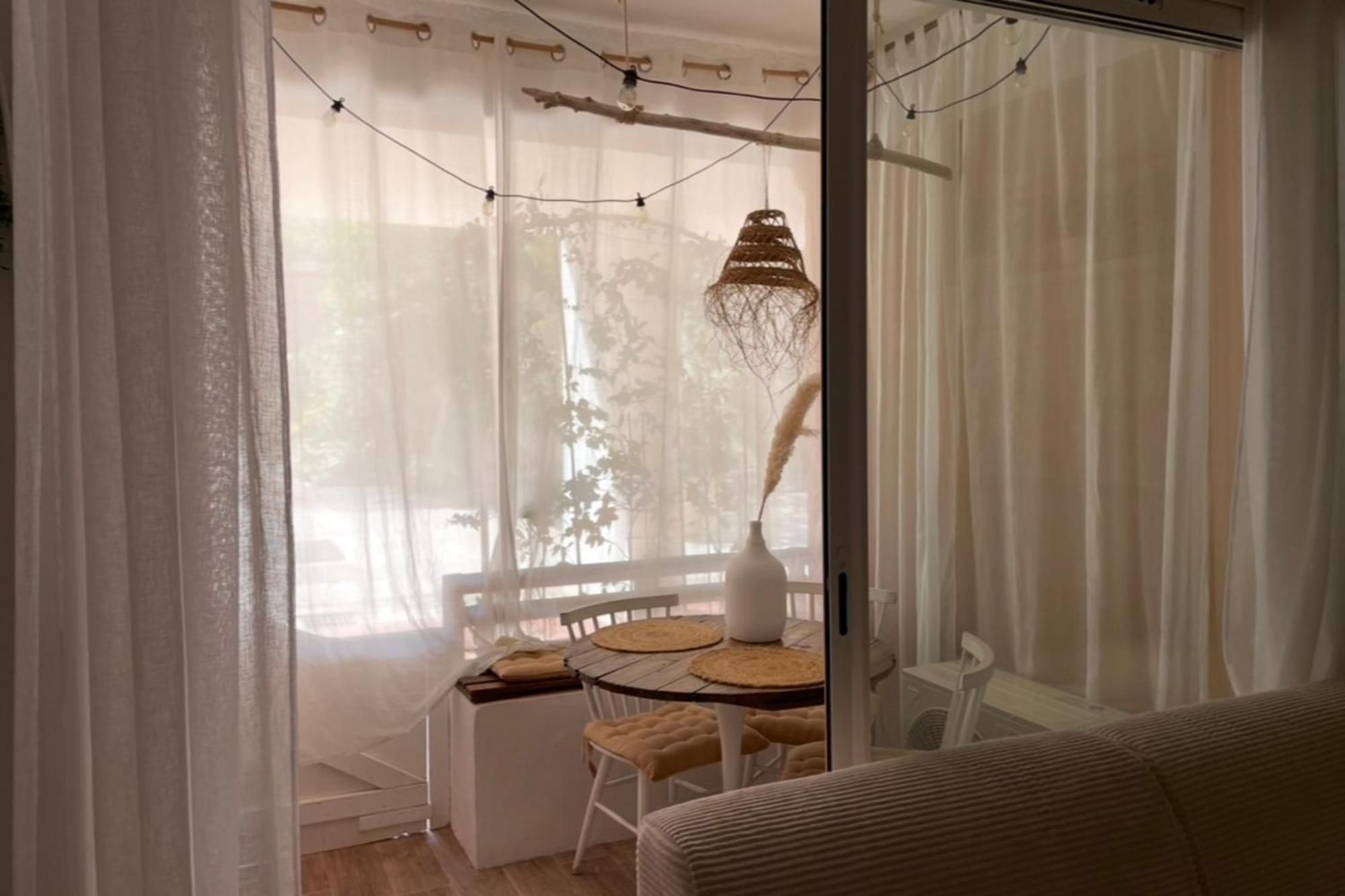 Charming Air-Conditioned One-Bedroom 150M From Cavaliere Beach Le Lavandou Exteriér fotografie